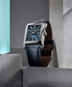 Alternative view of Classics Carrée Moonphase