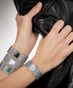 Alternative view of Classics Manchette