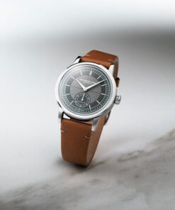 Alternative view of Millesime Small Second 35