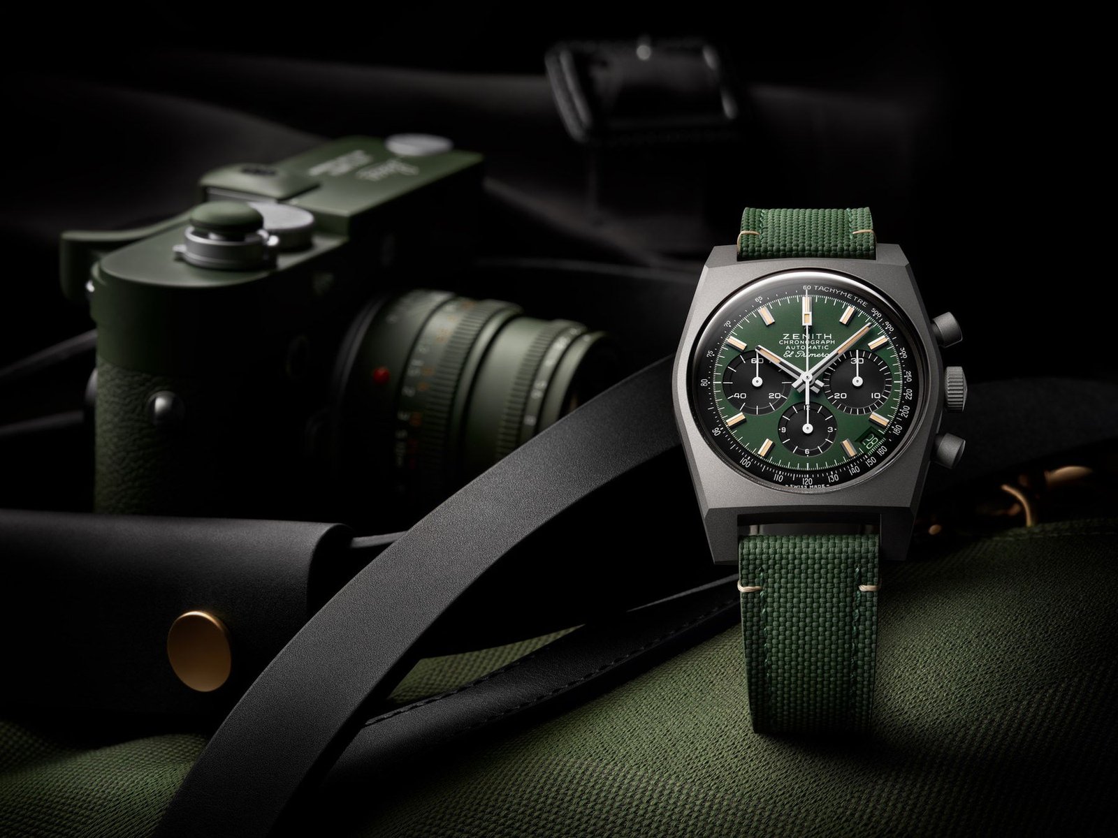 Chronomaster Revival Safari - Image 2